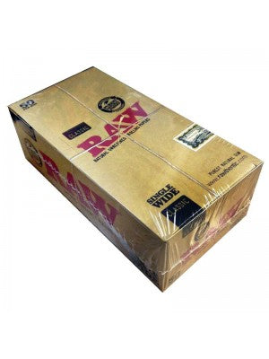 RAW Classic Natural Unrefined Rolling Papers - Single Wide Size